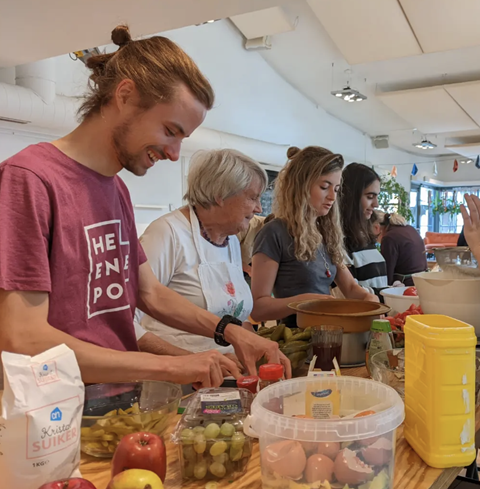 Aromaskokenmetvoedseloverschotten 990000079e01453c